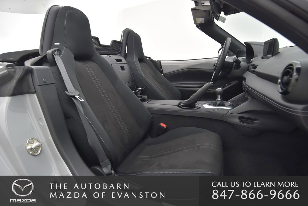Certified 2024 MAZDA MX-5 Miata Club w/ Appearance Package image 24
