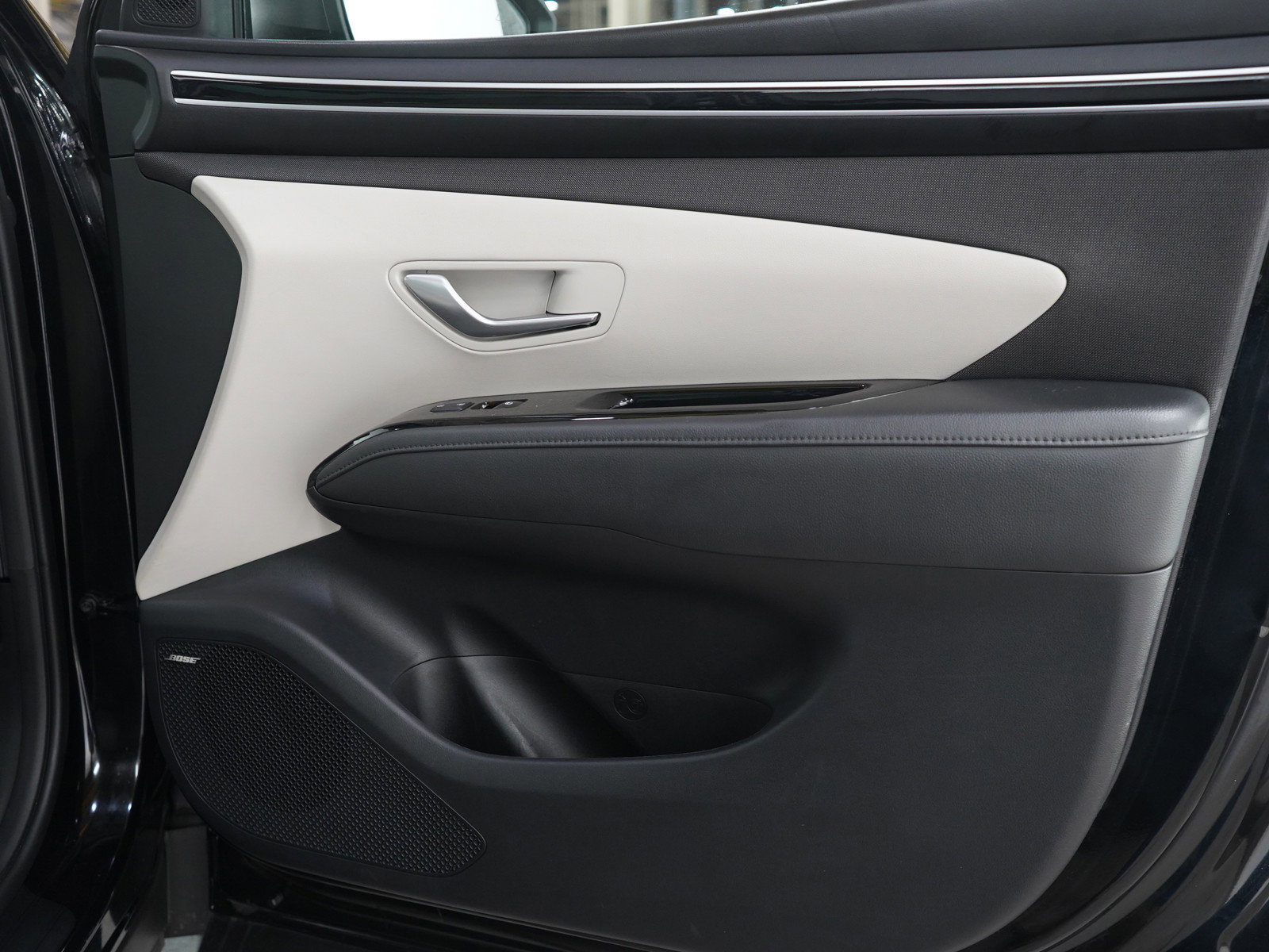 Used 2024 Hyundai Tucson Limited image 9