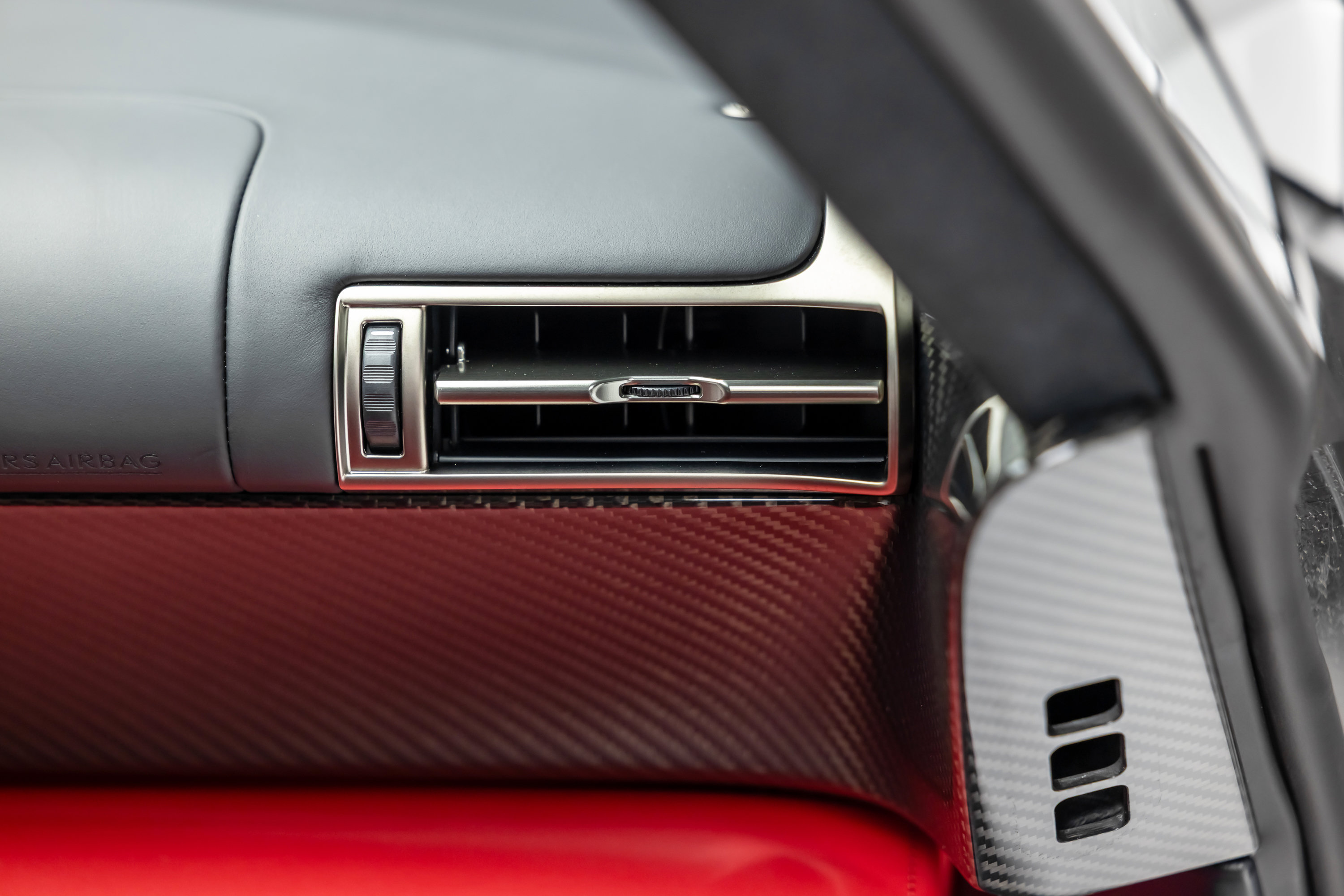Used 2012 Lexus LFA RWD image 67