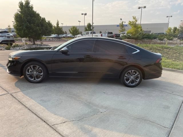 Used 2025 Honda Accord EX-L image 4