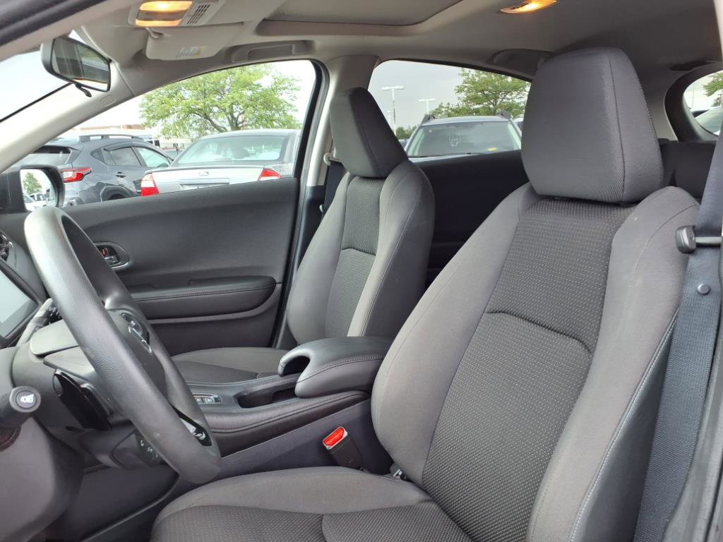 Used 2021 Honda HR-V EX image 11