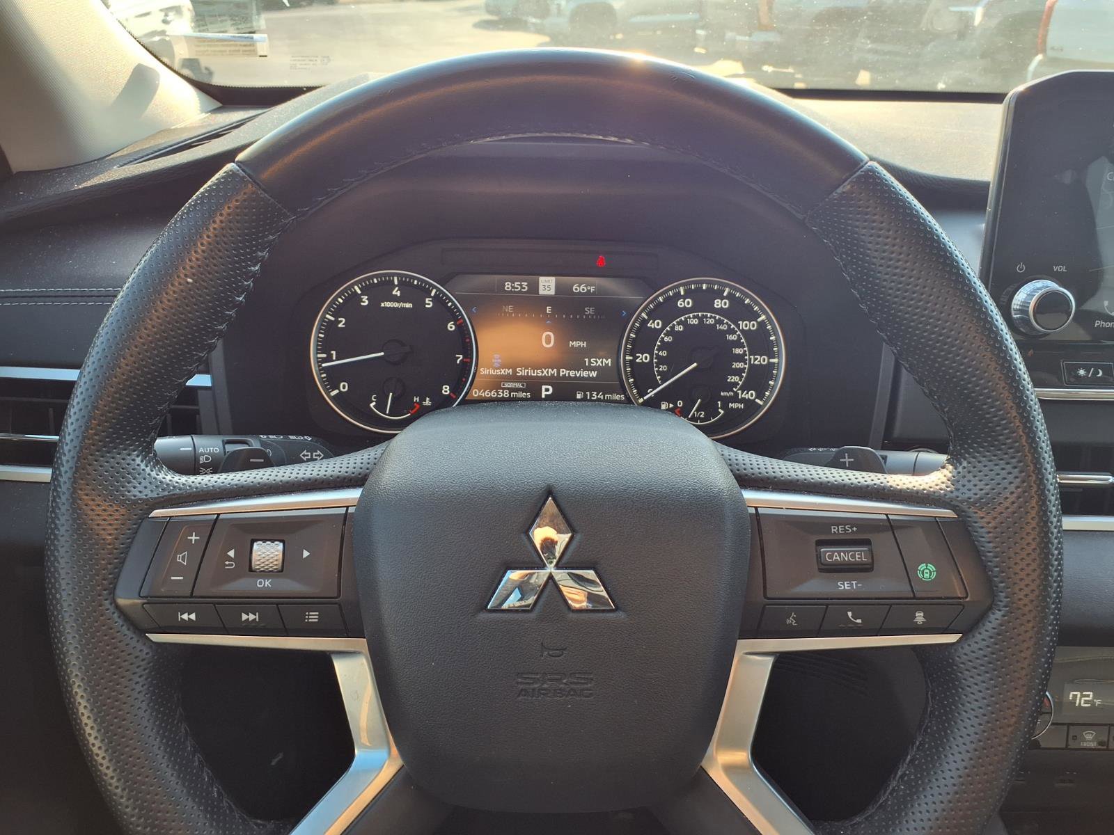 Used 2022 Mitsubishi Outlander SE image 14