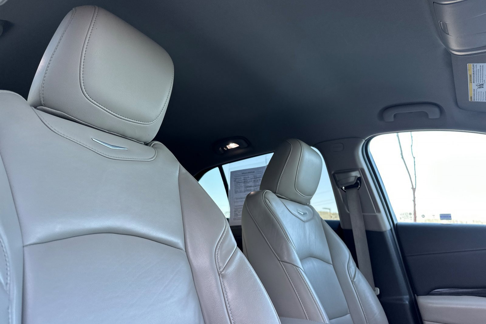 Used 2023 Cadillac XT4 Premium Luxury image 18