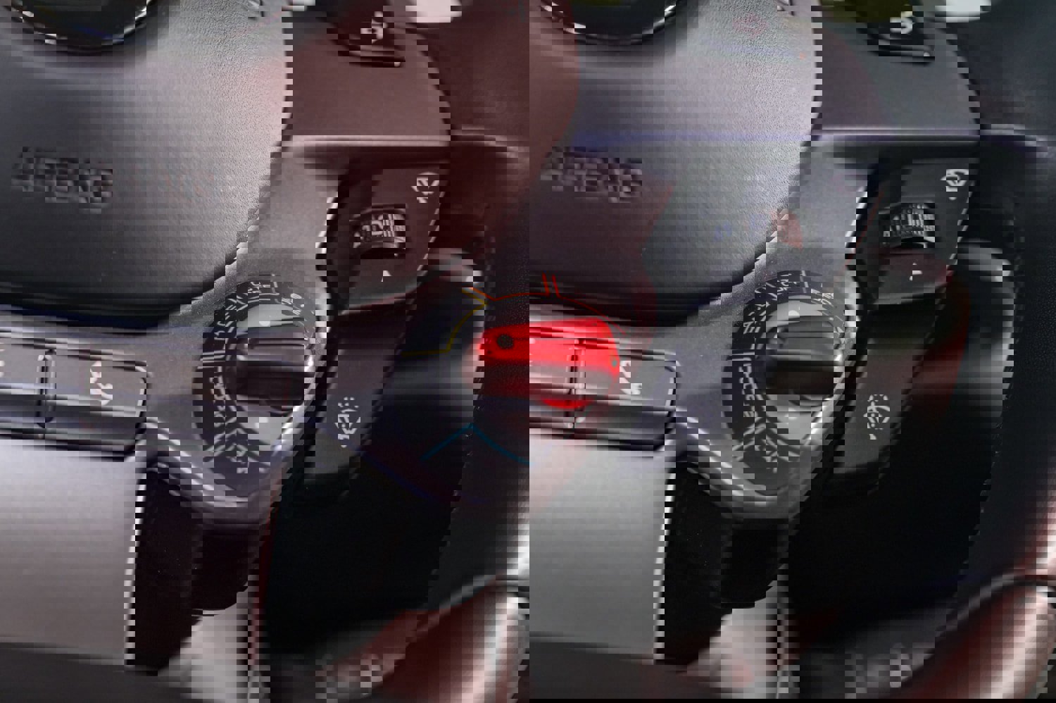 Used 2020 Ferrari 812 Superfast image 31