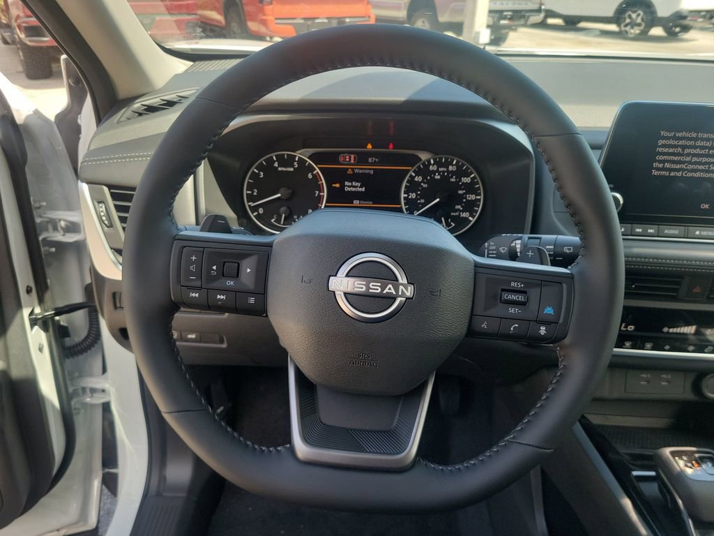 New 2026 Nissan Rogue SV FWD image 25
