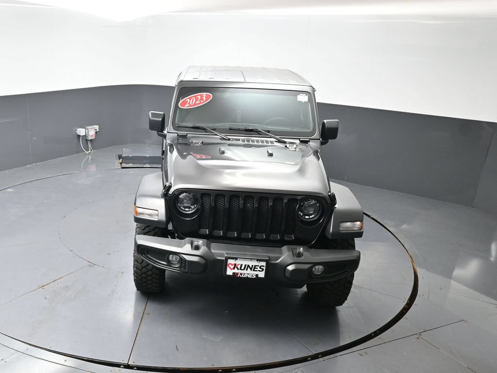 Used 2023 Jeep Wrangler Sport AWD/4WD image 43