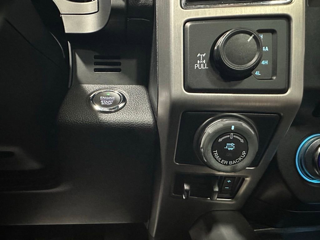 Used 2018 Ford F150 Platinum w/ Equipment Group 701A Luxury image 22