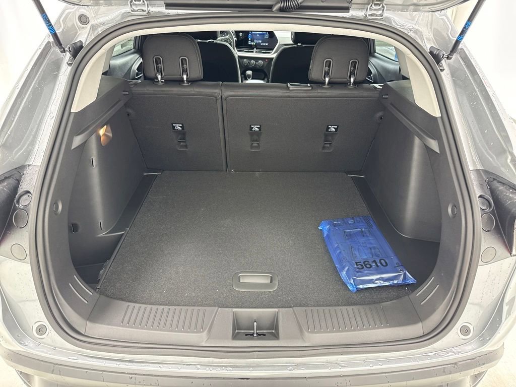 New 2026 Chevrolet Trax LS image 13