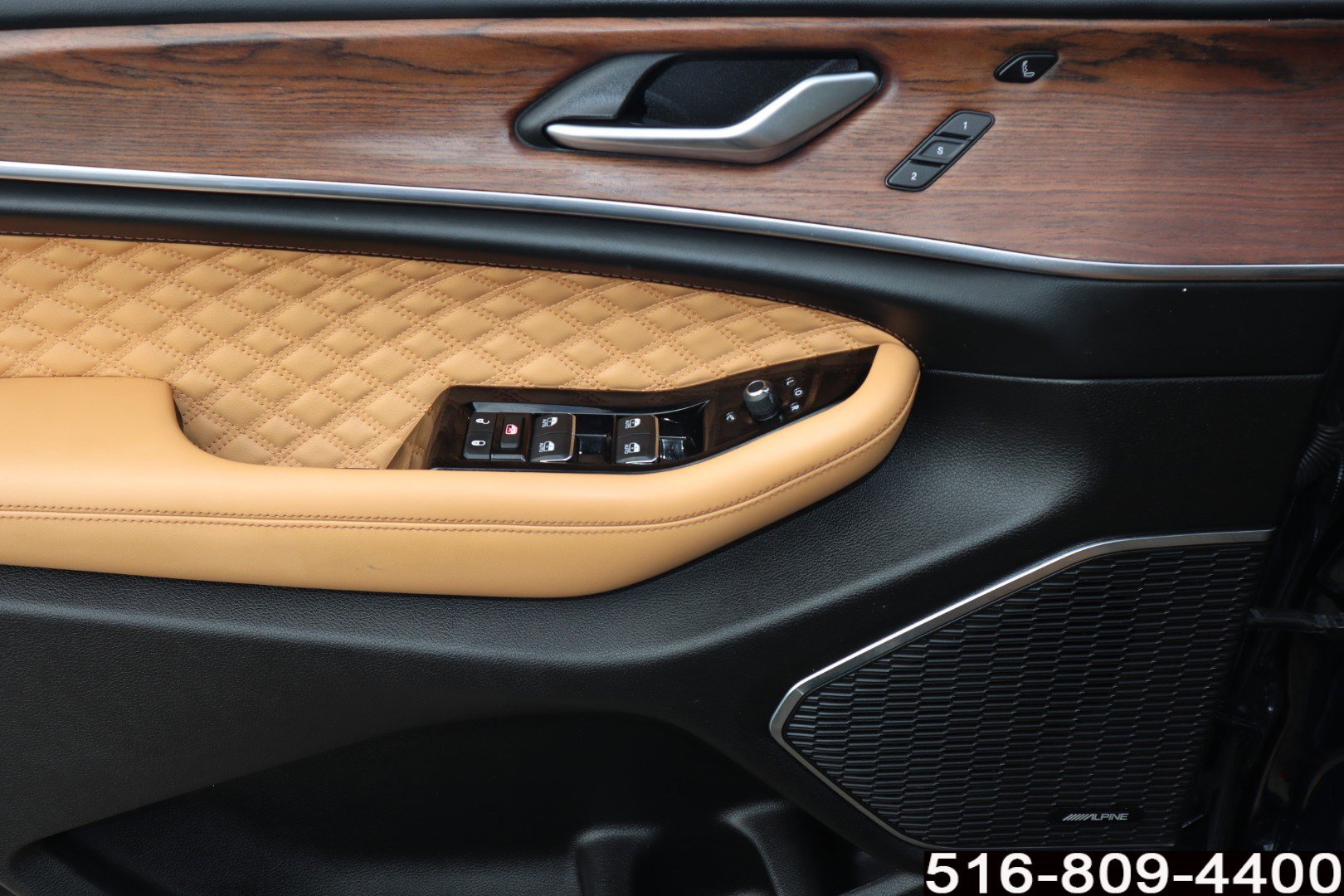 Used 2023 Jeep Grand Cherokee L Summit image 17