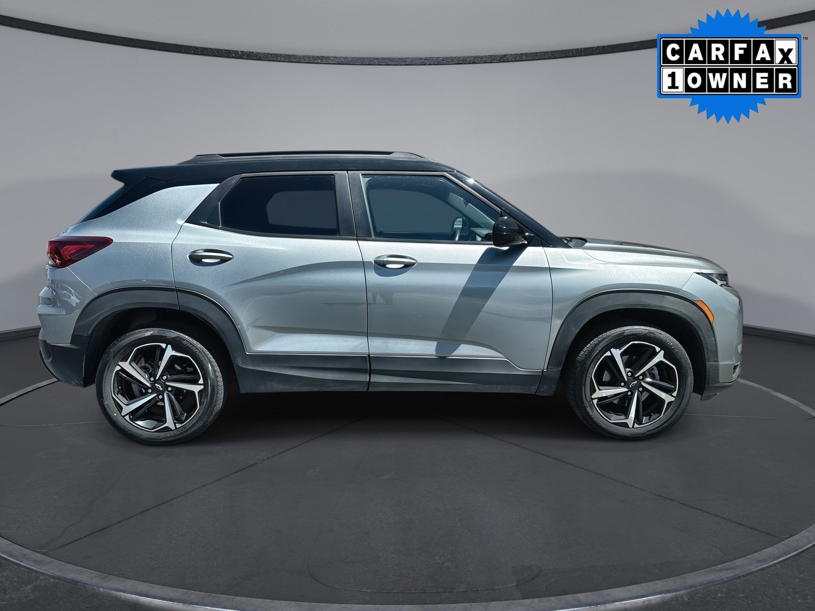 Used 2023 Chevrolet TrailBlazer RS AWD/4WD image 9