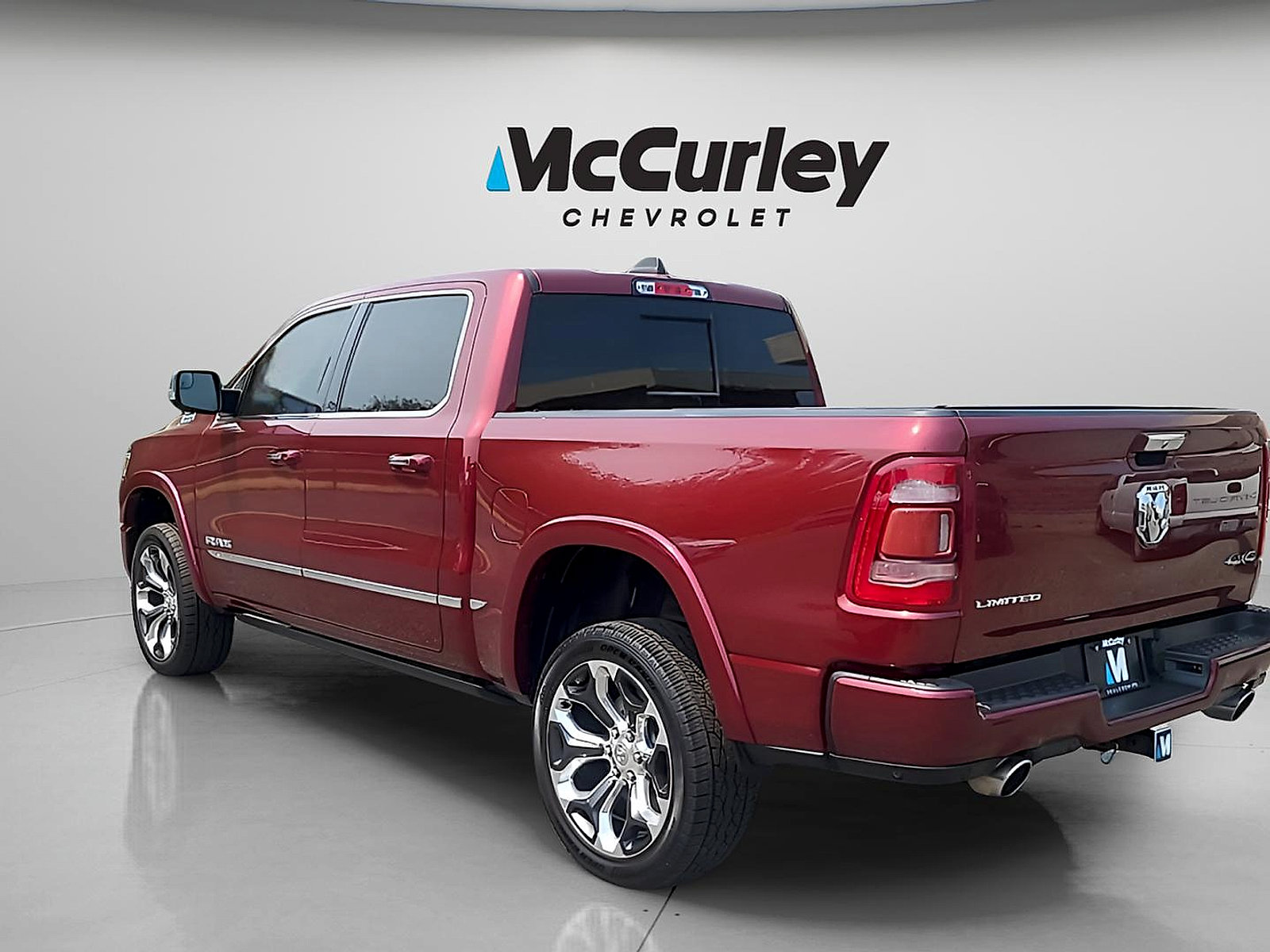Used 2019 RAM 1500 Limited AWD/4WD image 5