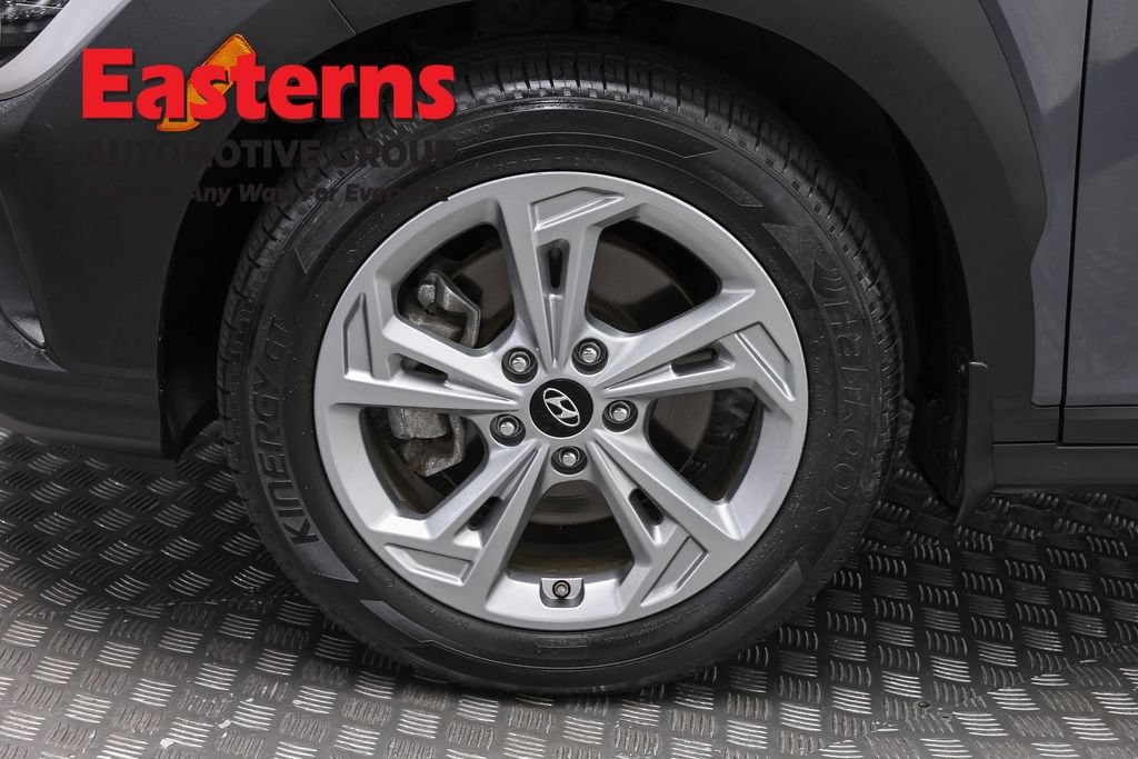 Used 2023 Hyundai Kona SEL AWD/4WD image 31