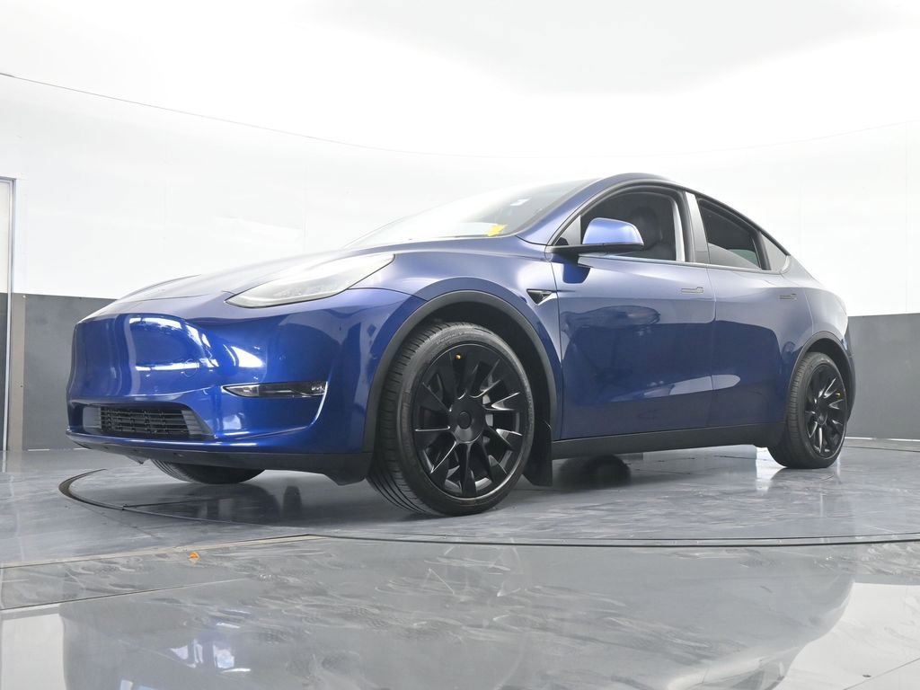 Used 2021 Tesla Model Y Long Range image 57