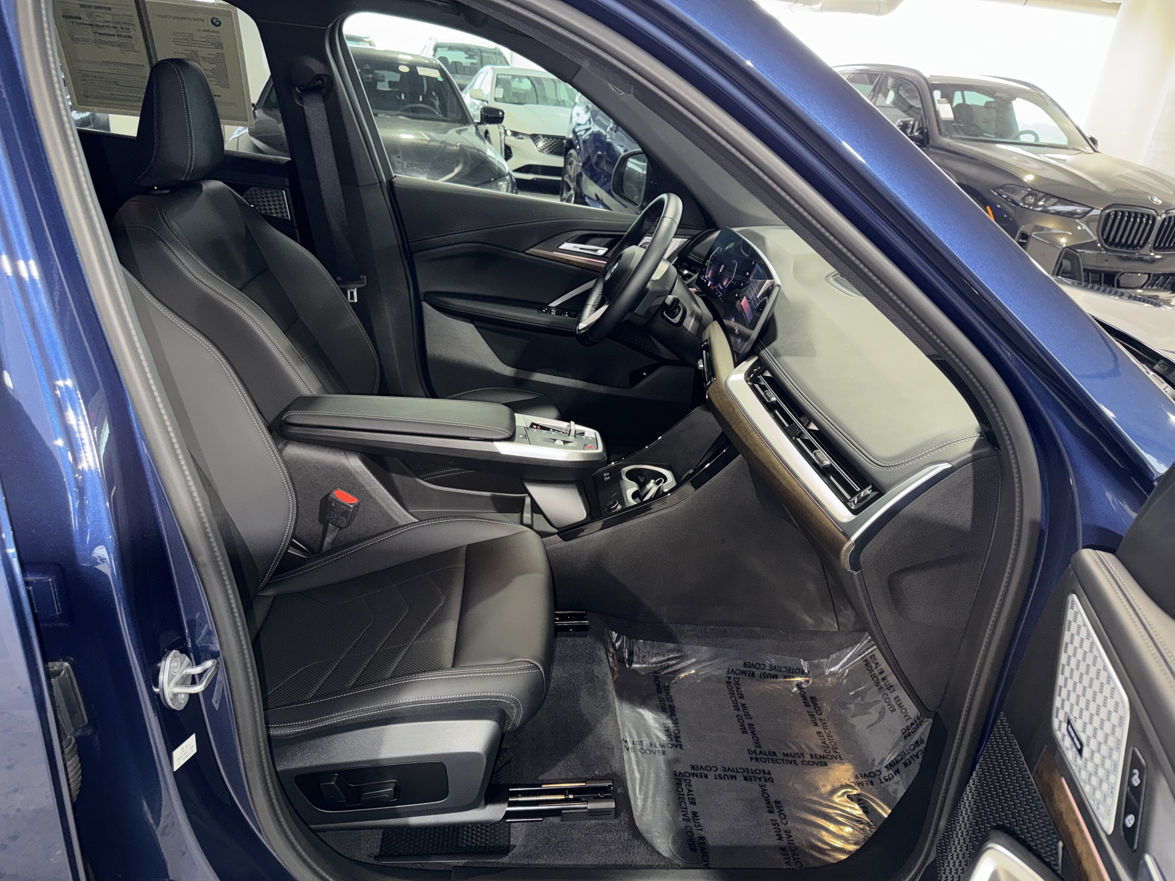 Used 2025 BMW X1 xDrive28i w/ Convenience Package AWD/4WD image 10