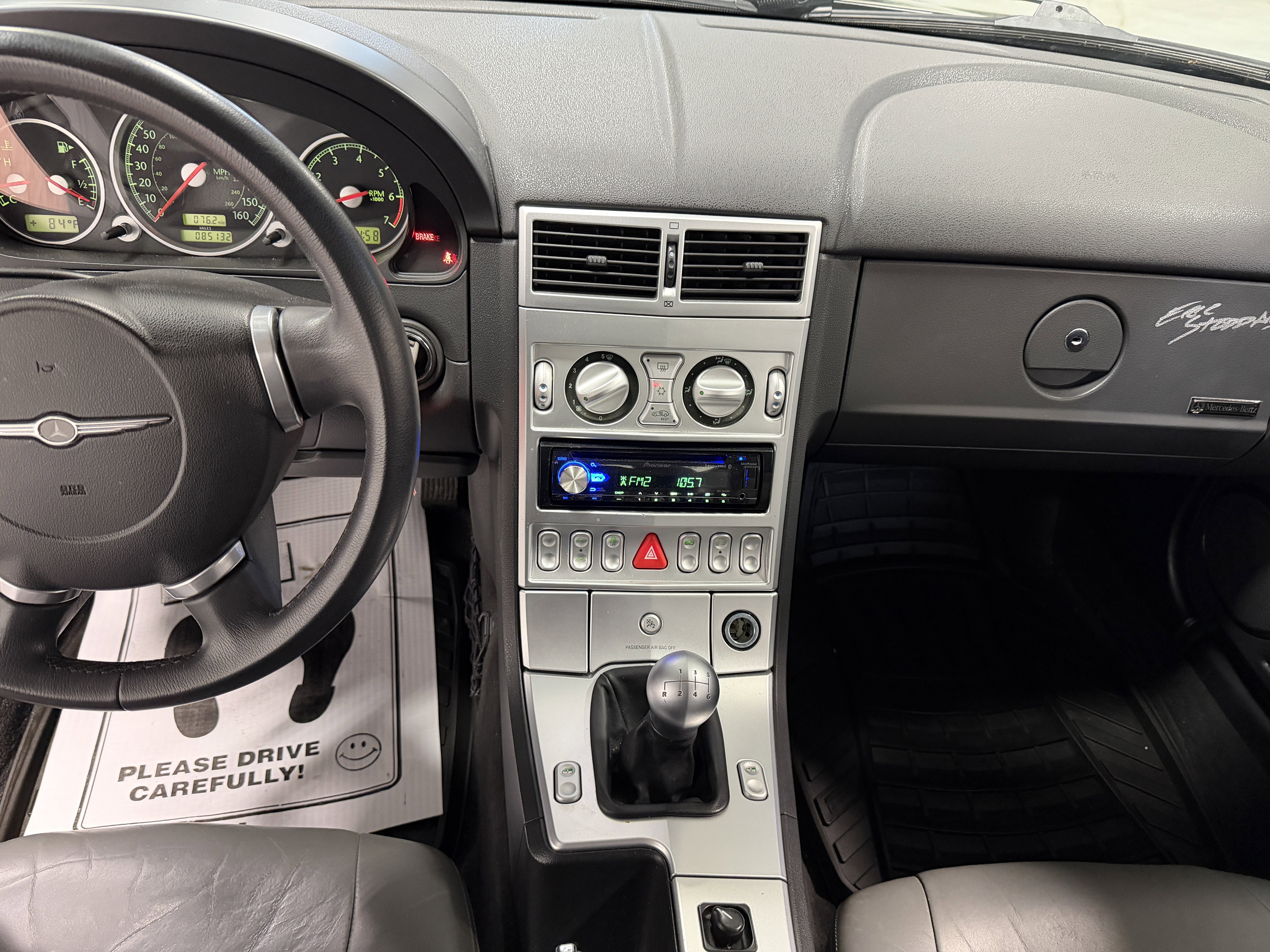 Used 2007 Chrysler Crossfire Coupe image 4