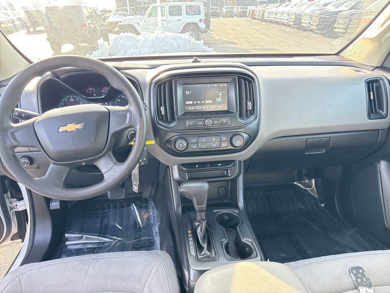 Used 2018 Chevrolet Colorado W/T image 16