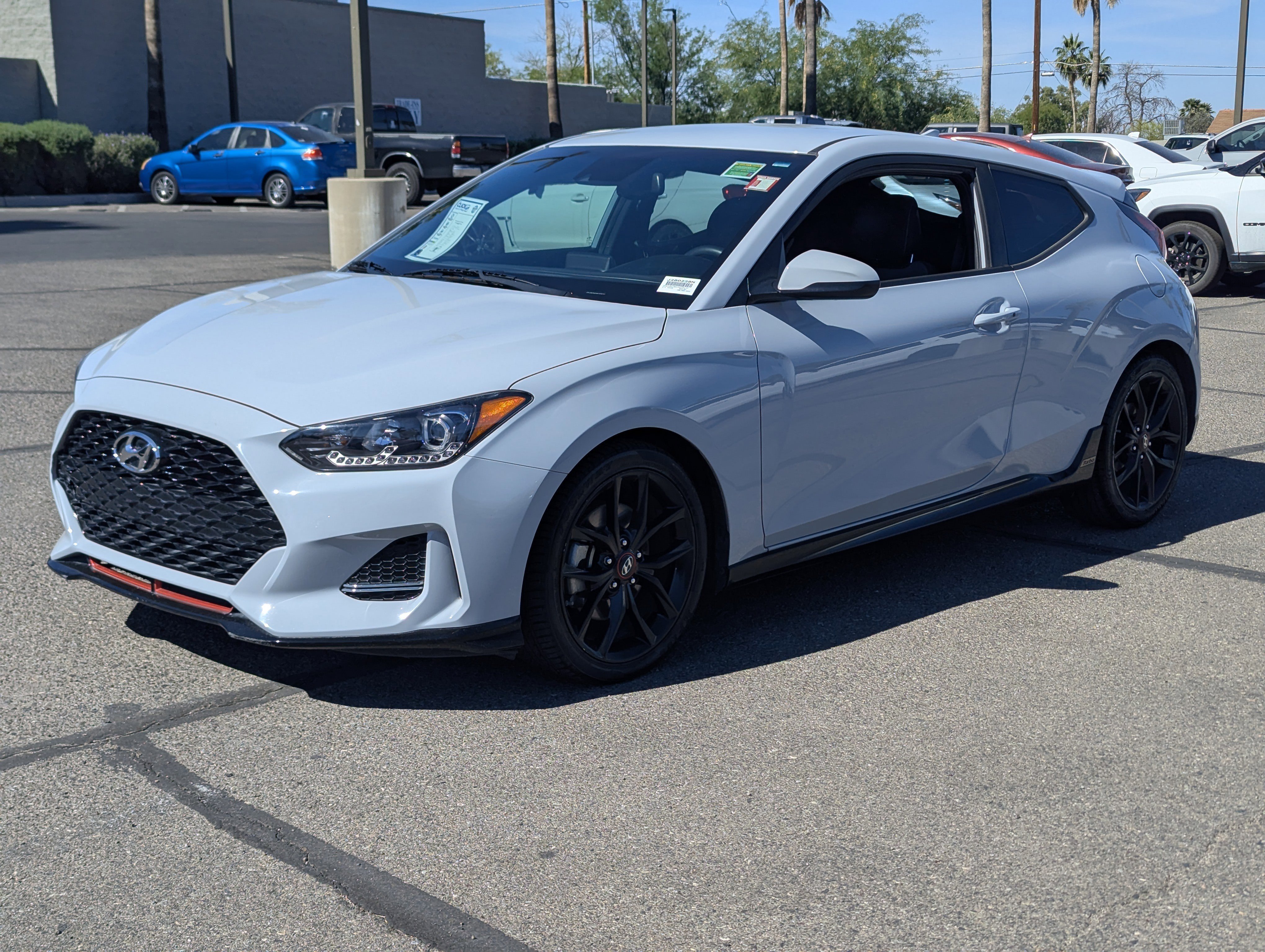 Used 2020 Hyundai Veloster Turbo R-Spec image 5