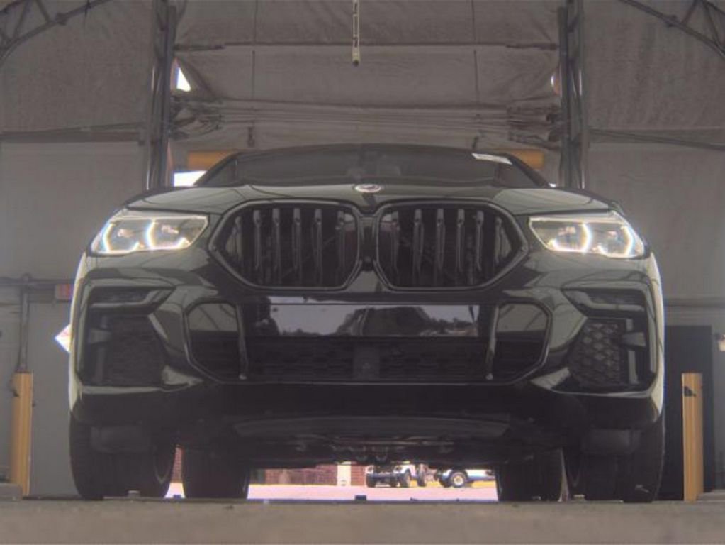 Used 2023 BMW X6 M50i w/ Executive Package AWD/4WD image 3