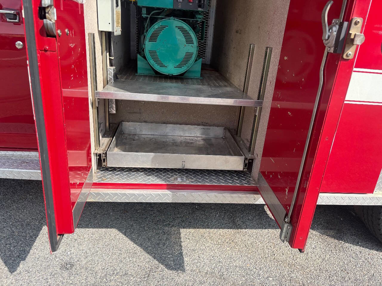 Used 1992 Ford F450 2WD Regular Cab Super Duty image 34