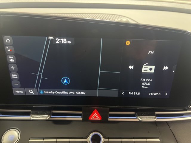 Certified 2025 Hyundai Elantra Limited image 16