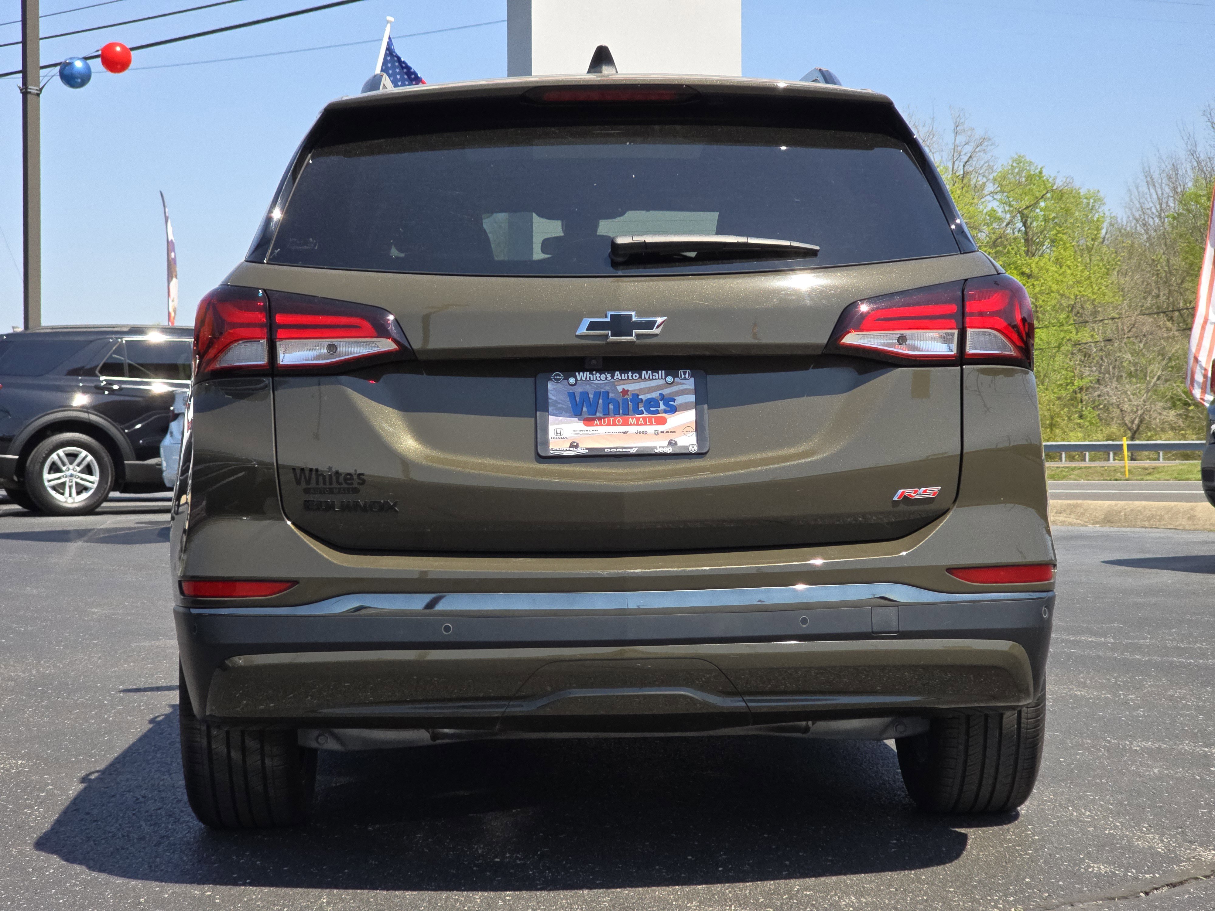 Used 2023 Chevrolet Equinox RS FWD image 16