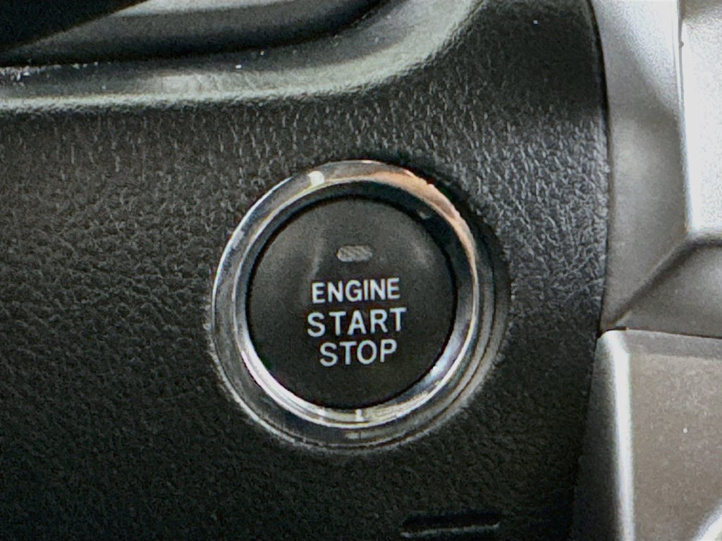 Used 2019 Toyota 4Runner Limited AWD/4WD image 29
