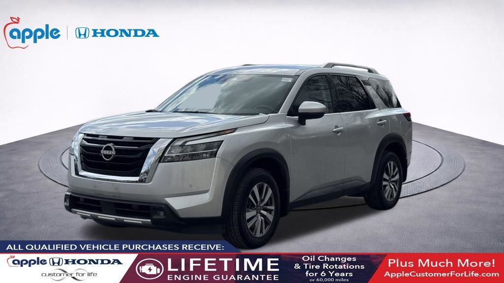Used 2022 Nissan Pathfinder SL image 15