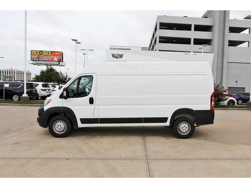 Used 2026 RAM ProMaster 2500 w/ Convenience Group FWD image 3
