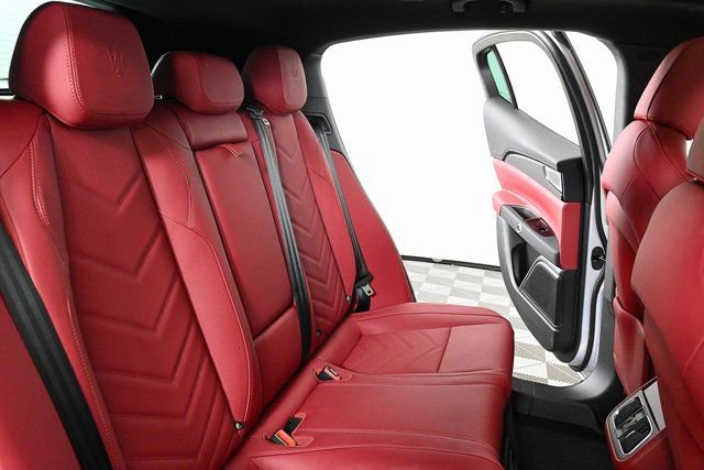 New 2025 Maserati Grecale GT AWD/4WD image 24