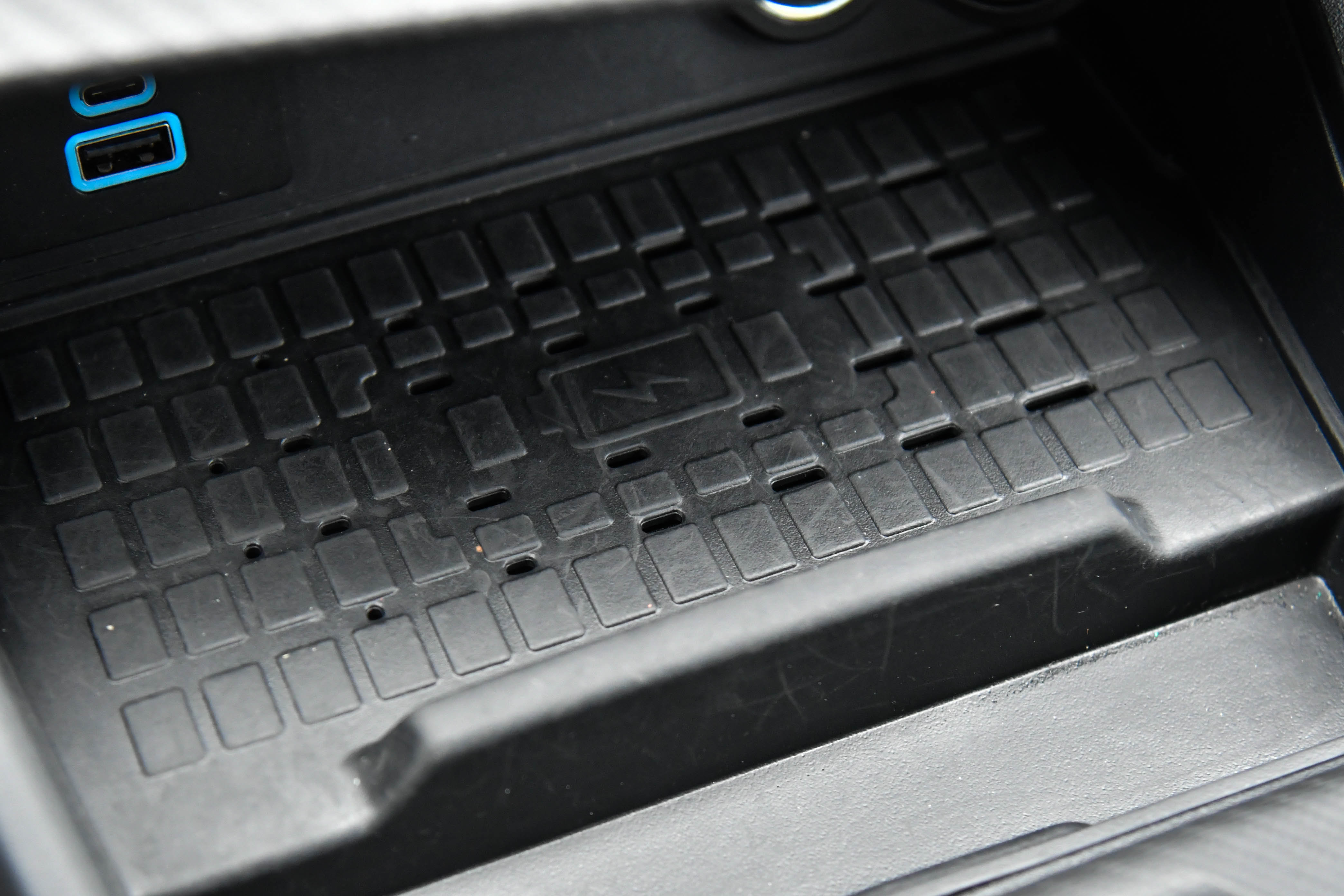 Used 2024 Ford Mustang Premium image 28