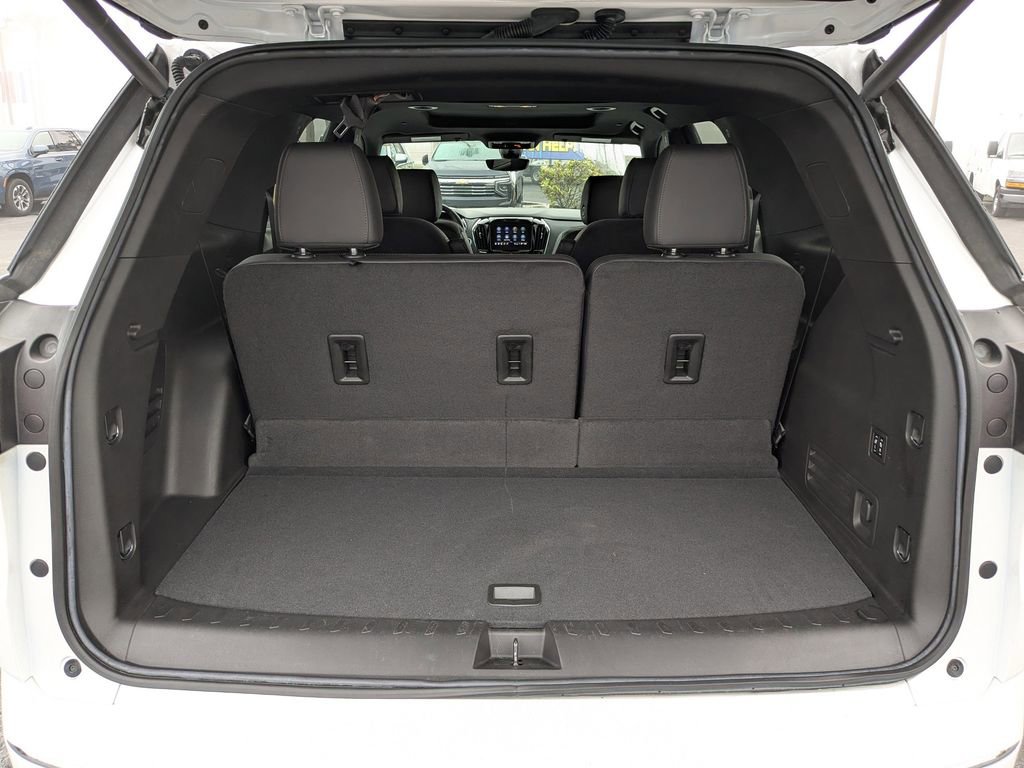 Used 2023 Chevrolet Traverse High Country image 13