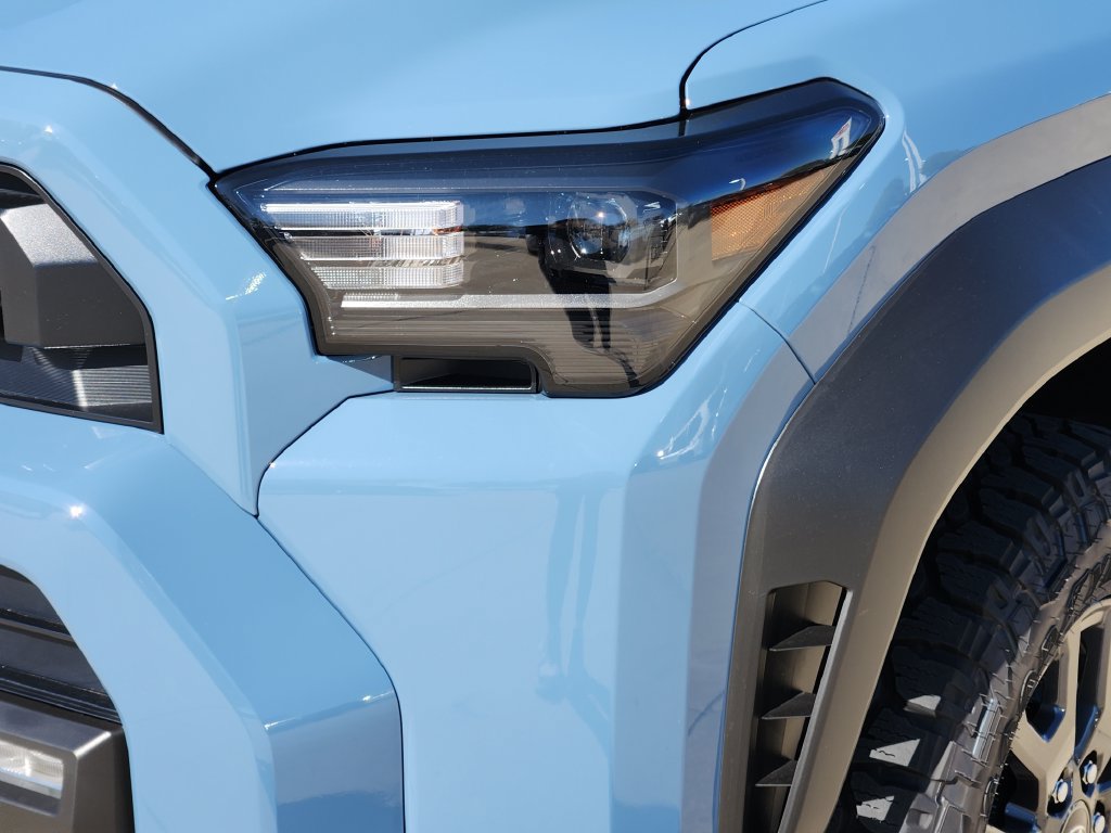 New 2026 Toyota 4Runner SR5 AWD/4WD image 11