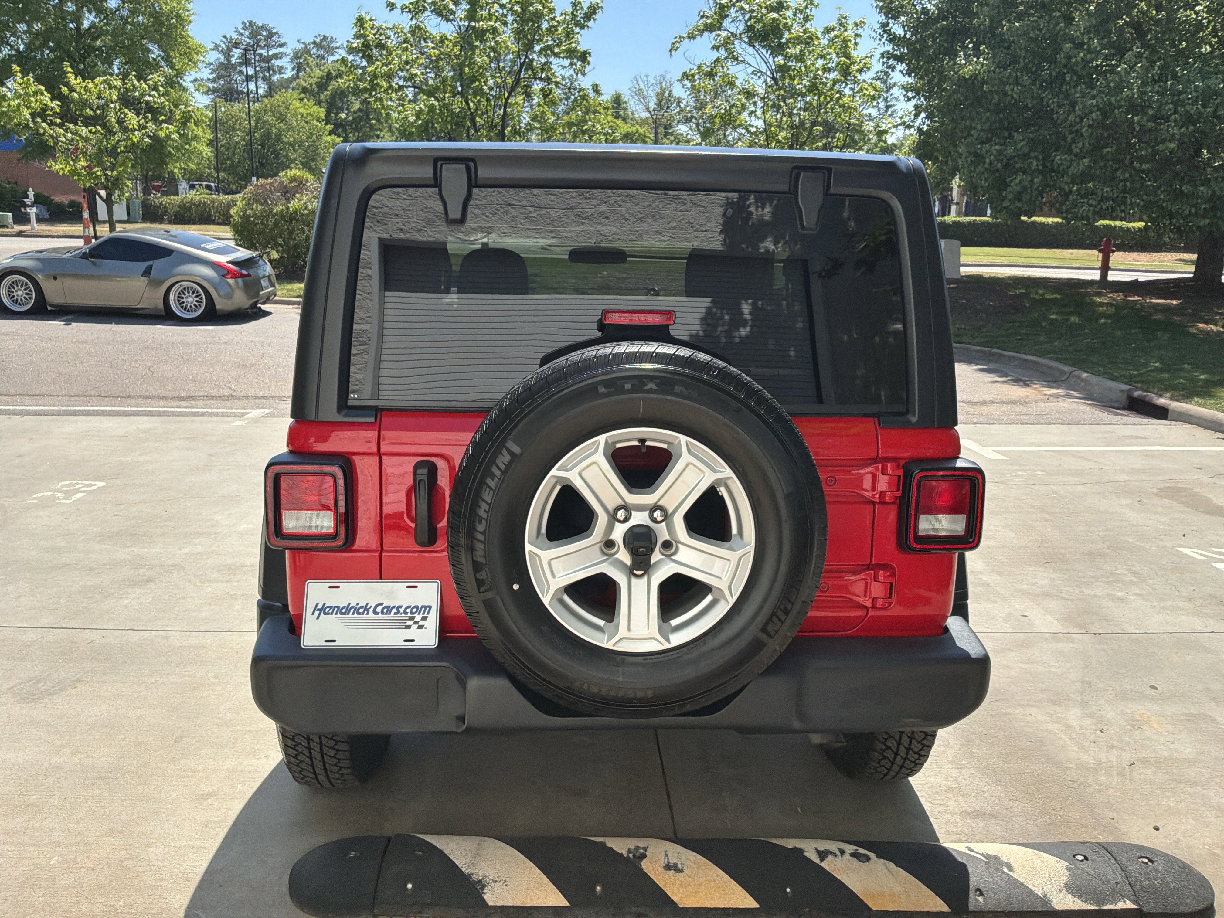 Used 2021 Jeep Wrangler Sport AWD/4WD image 9