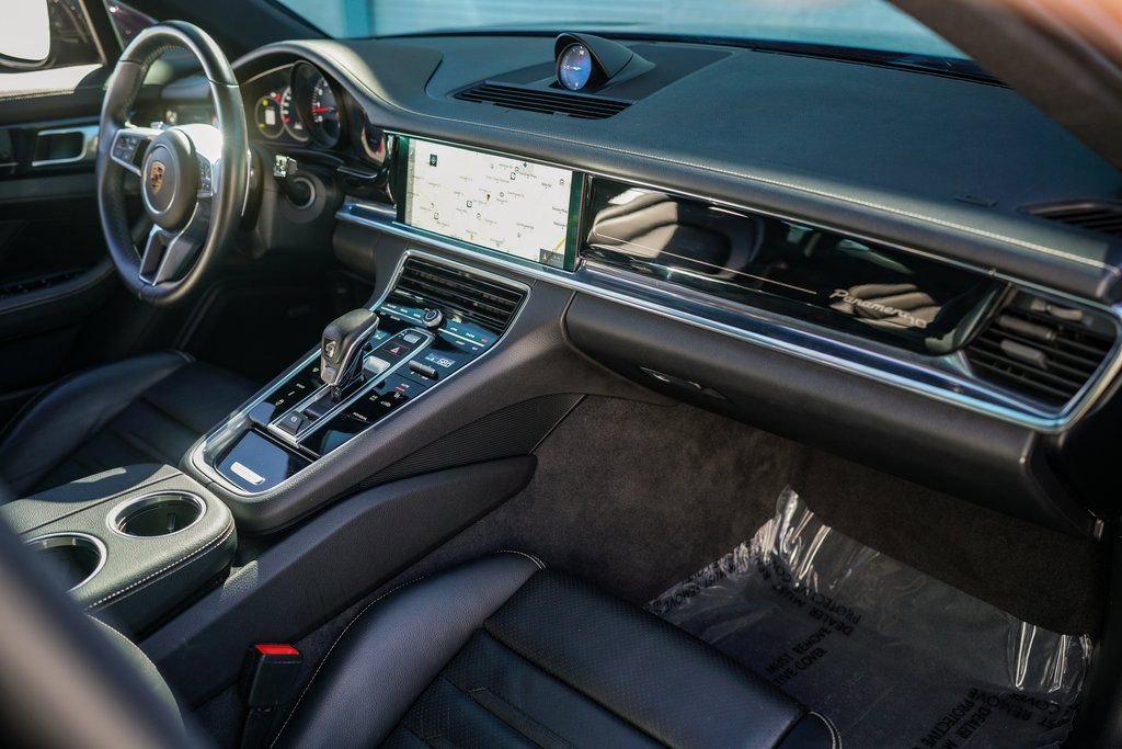 Used 2020 Porsche Panamera Edition image 22