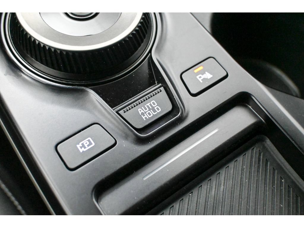 Used 2025 Kia EV6 Light w/ Light LR Technology Package image 24