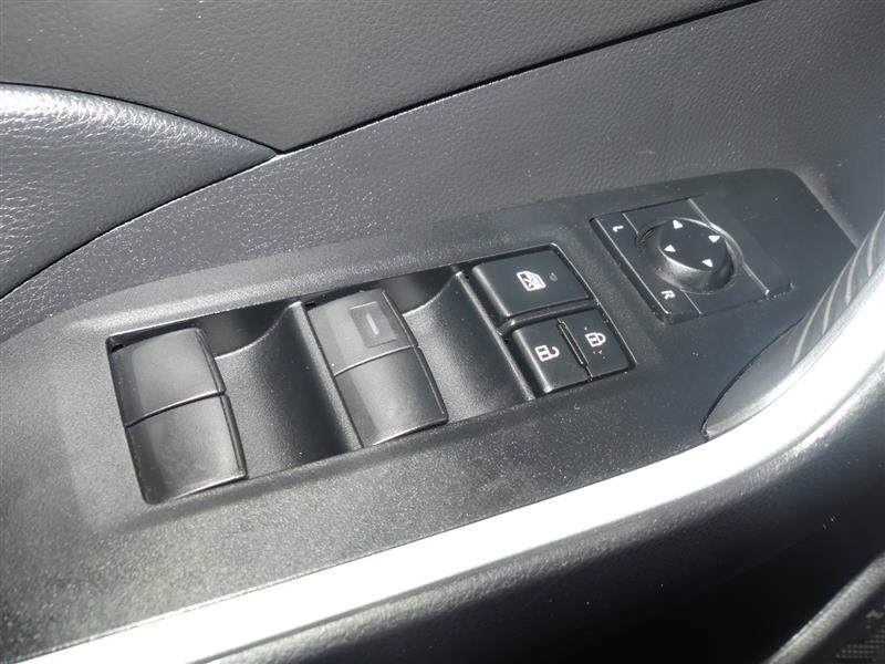 Used 2021 Toyota RAV4 XLE AWD/4WD image 20