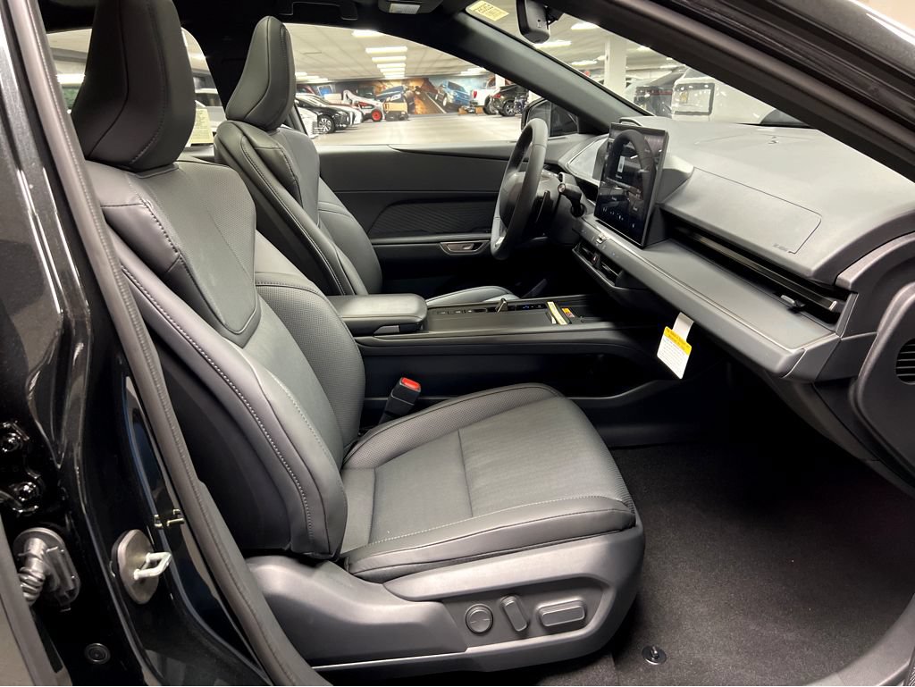New 2026 Lexus ES 500e AWD/4WD image 33