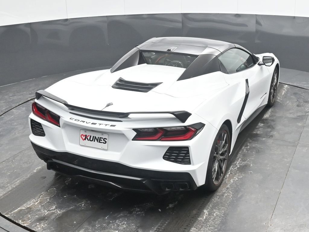 Used 2023 Chevrolet Corvette Stingray Premium Conv w/ Z51 Performance Package image 28