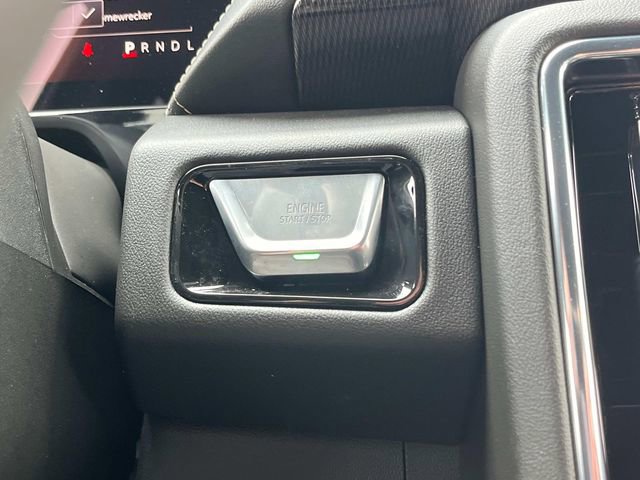 New 2026 GMC Yukon Elevation image 35