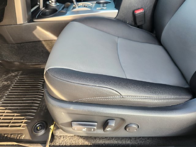 Used 2023 Toyota 4Runner SR5 Premium w/ Moonroof Package AWD/4WD image 24