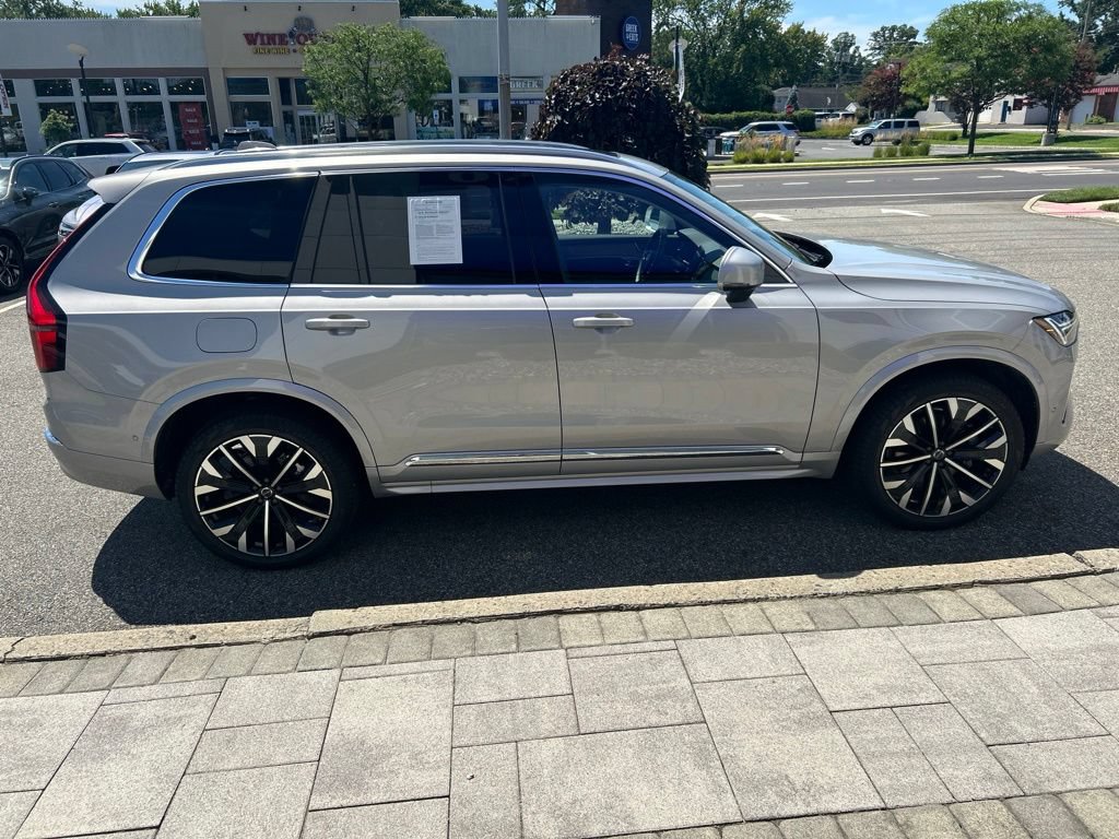 Used 2025 Volvo XC90 B6 Plus AWD/4WD image 7