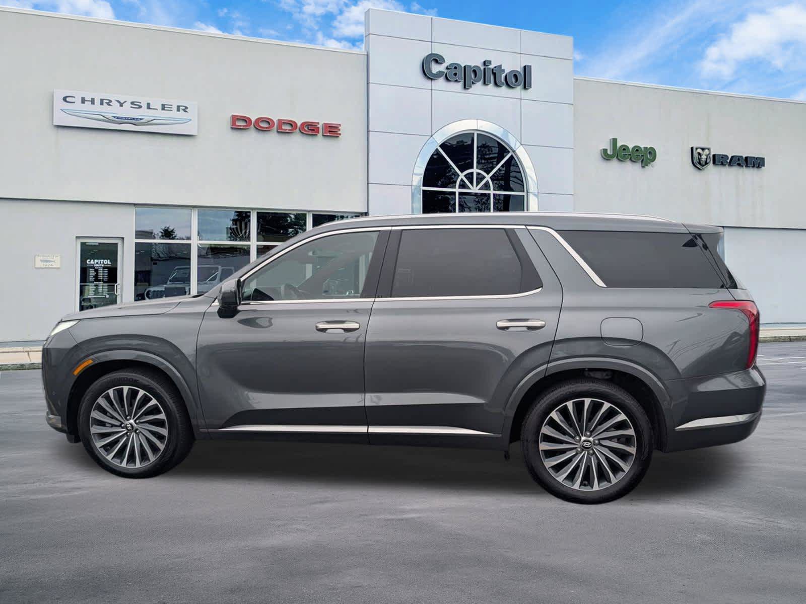 Used 2024 Hyundai Palisade Calligraphy AWD/4WD image 6