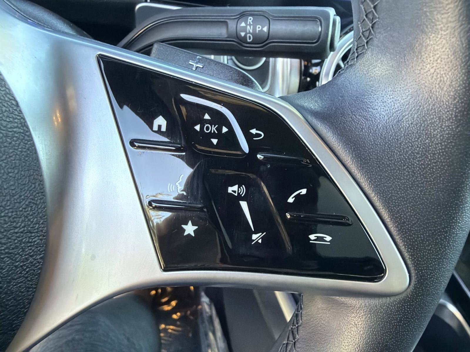 Used 2025 Mercedes-Benz GLB 250 image 26