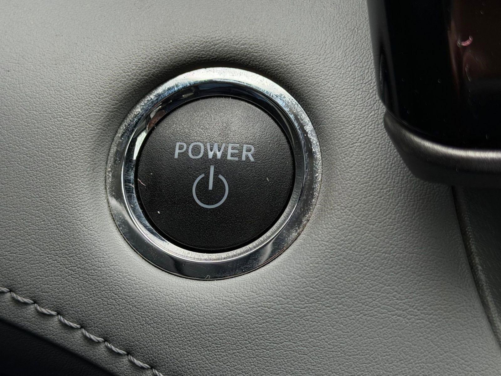 Used 2023 Toyota Highlander XLE image 36