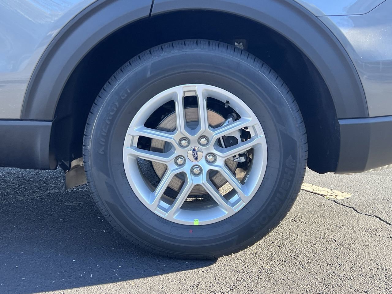 New 2026 Ford Explorer Active w/ Active Comfort Package image 27