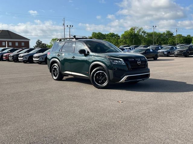 Used 2024 Nissan Pathfinder Rock Creek AWD/4WD image 2