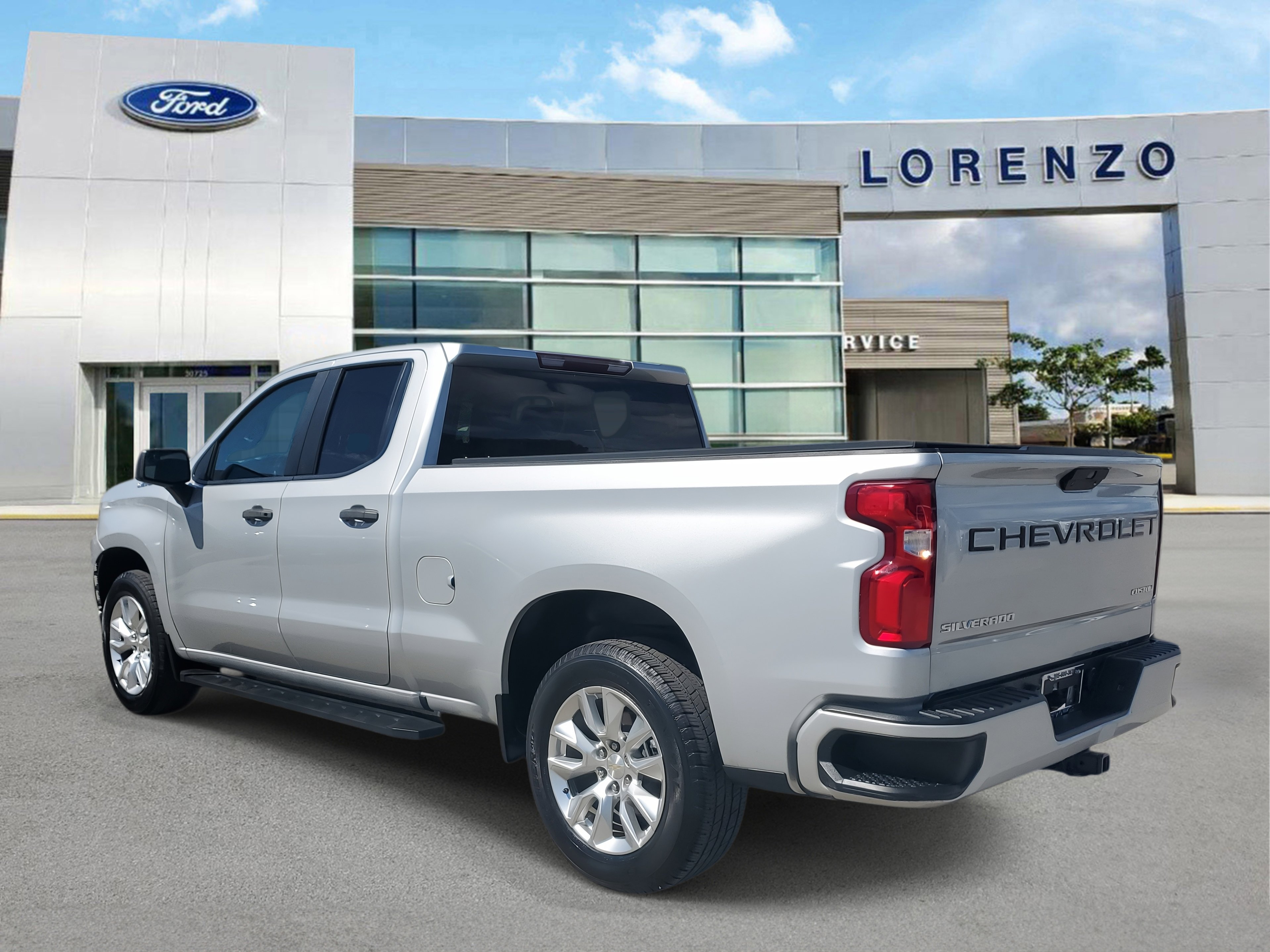 Used 2021 Chevrolet Silverado 1500 Custom image 7