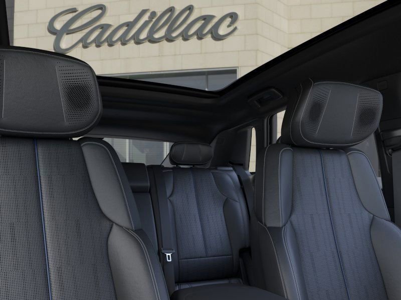 New 2026 Cadillac Lyriq V image 24