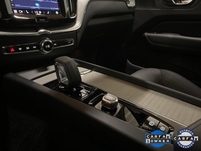 Used 2025 Volvo XC60 B5 Plus image 47