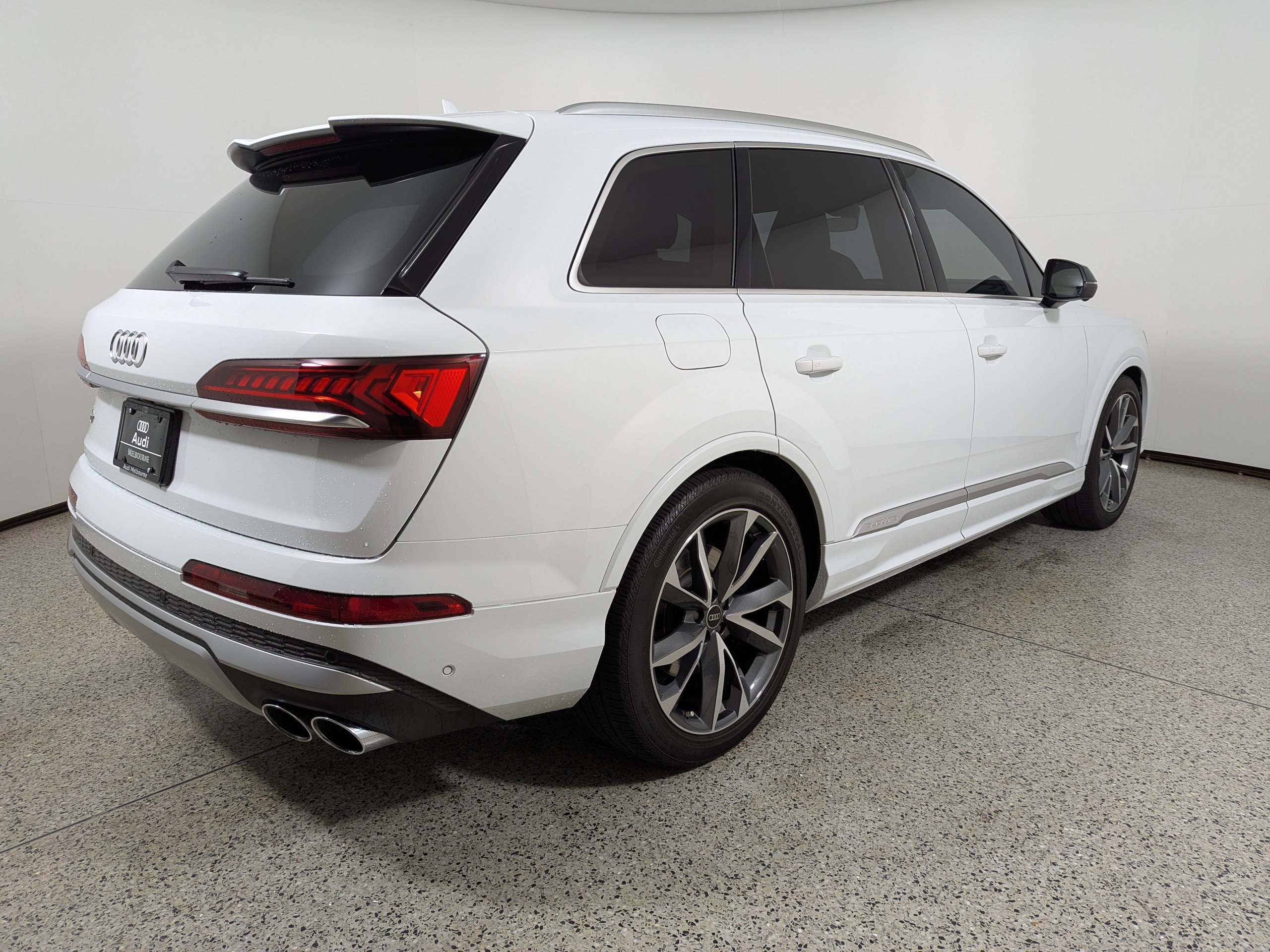 Certified 2023 Audi SQ7 Prestige AWD/4WD image 7